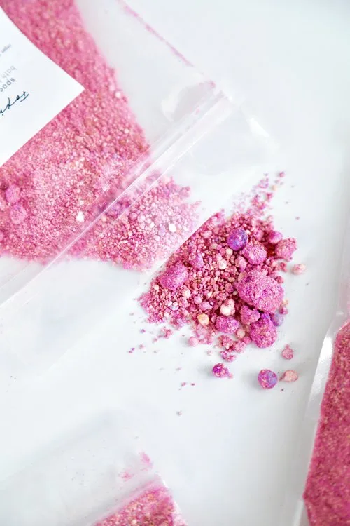 Bath Bomb Crush, Space Junk (2020 formulation)
