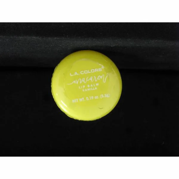 C30504 Macaron Vanilla Bean Lip Balm (2018 formulation)