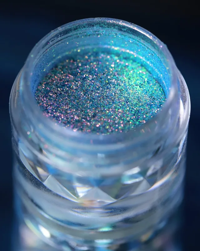 Opal Moonstone Multichrome Loose Eyeshadow, Sleepy Head
