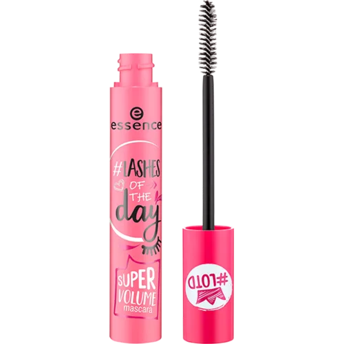 Cosmetics #Lashes of the Day Super Volume Mascara