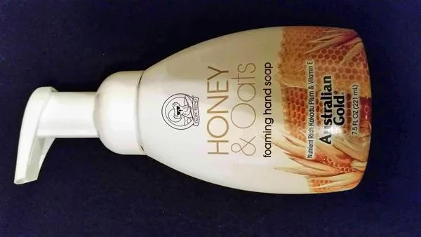 Foaming Hand Soap, Honey & Oats (2020 formulation)