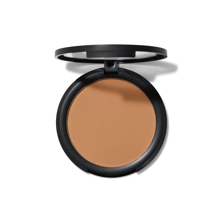 Primer-Infused Matte Bronzer, Catching Rays
