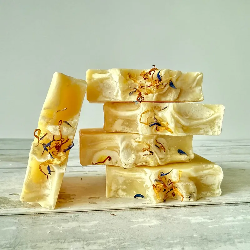 Hand Made Soap, Lemon Honey Breeze