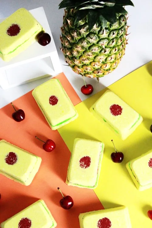 Bath bomb, Upside-down Pineapple Cake (2020 formulation)