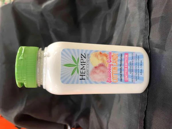 Herbal Body Moisturizer, Strawberry Creme Cotton Candy (2020 formulation)