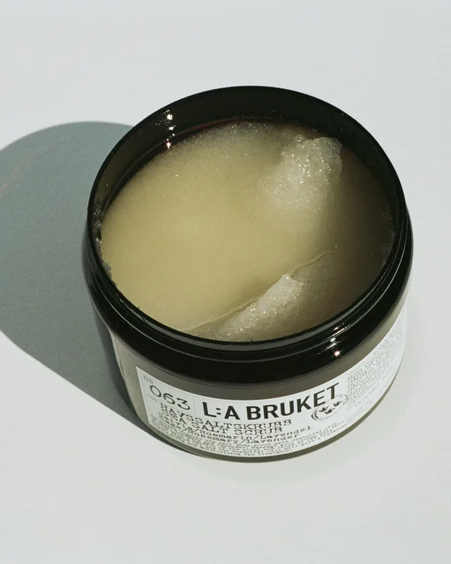 063 Sea Salt Scrub, Sage, Rosemary, Lavender