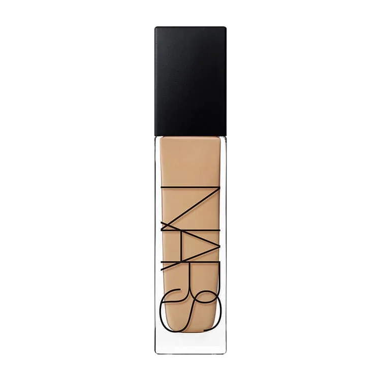 Natural Radiant Longwear Foundation, ARUBA, M6