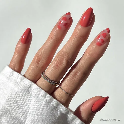 Press on Short Nails, Almond, Love Me