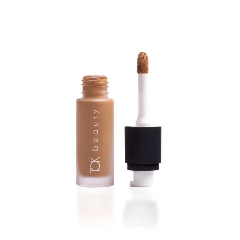 Neive Serum Foundation + Concealer, 650
