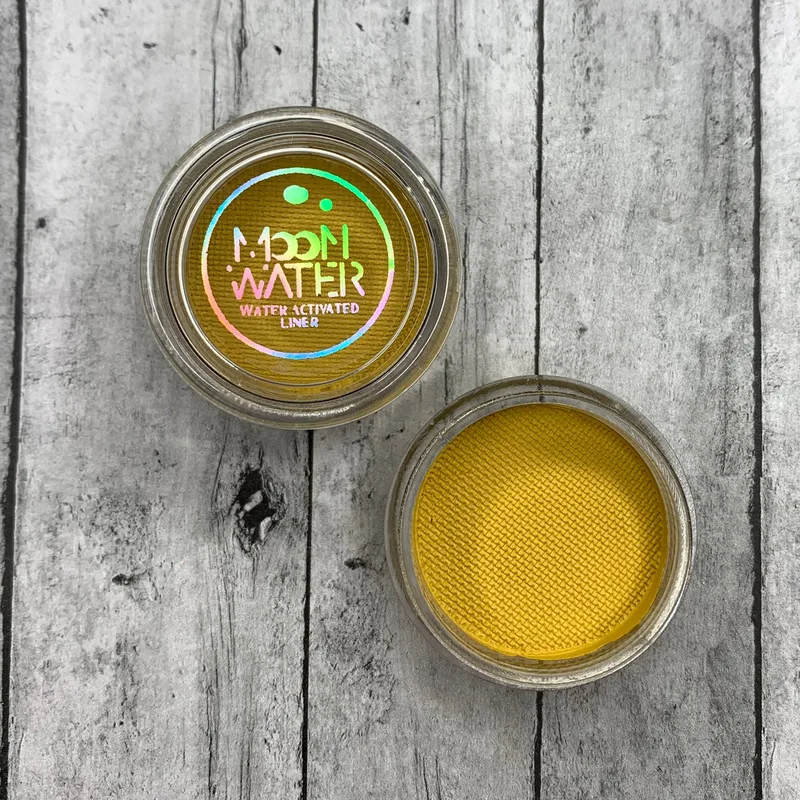 Moon Water Liner, Musty