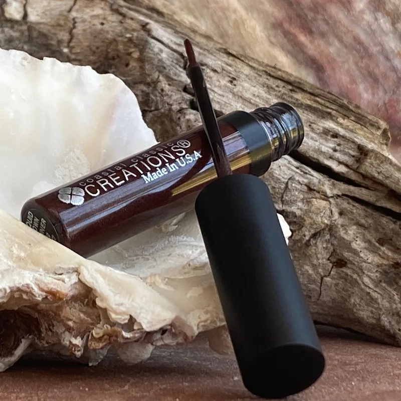 Aquatic Dreams Liquid Eyeliner, Brown