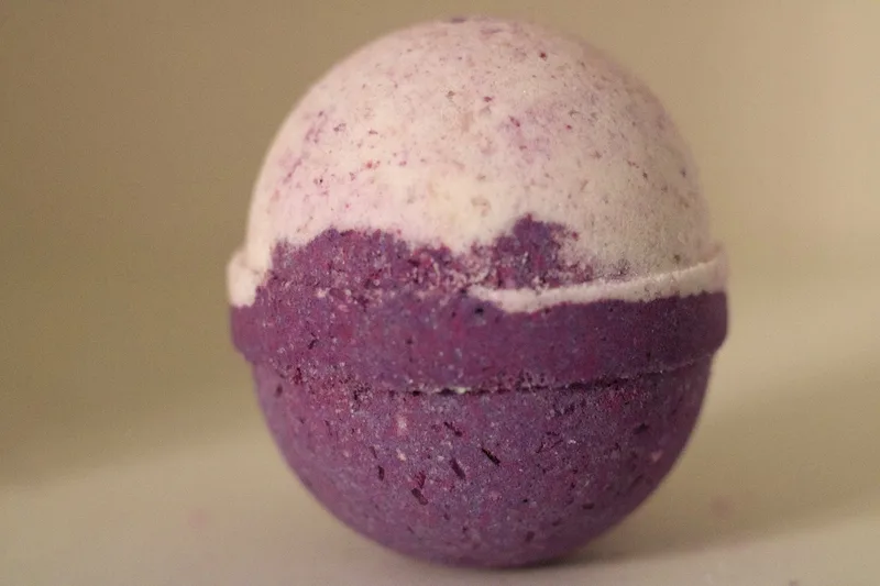 Canton Bath Bomb, Lavender Champagne (2020 formulation)