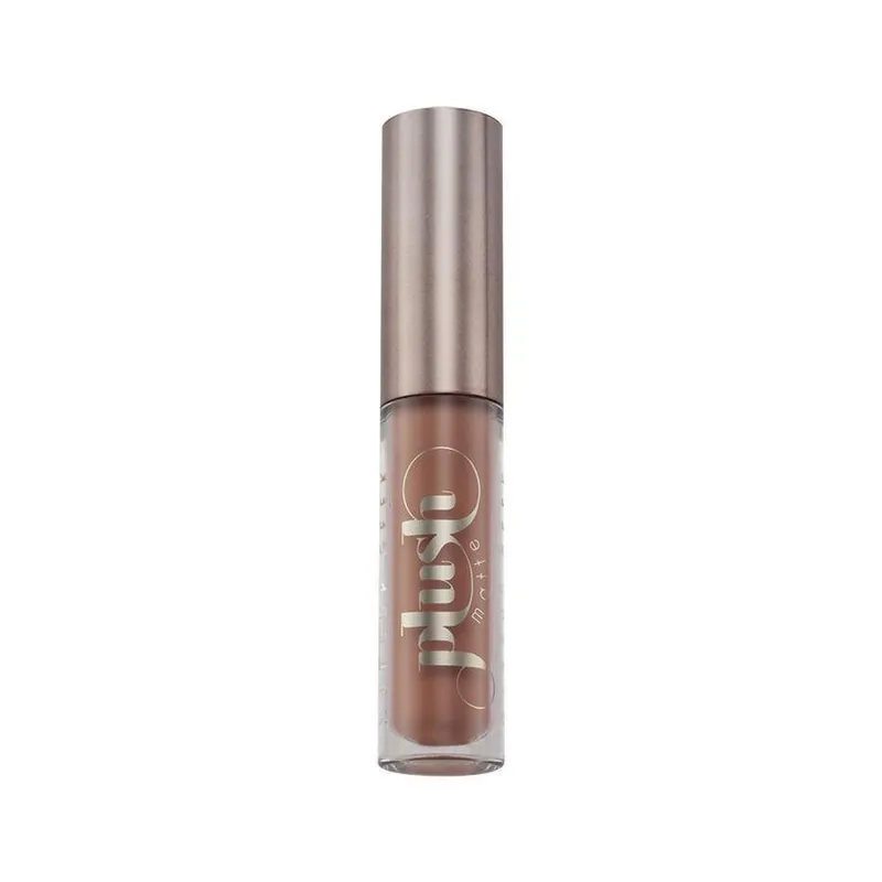 Plush Lip Matte, Soccer Mom (2020 formulation)