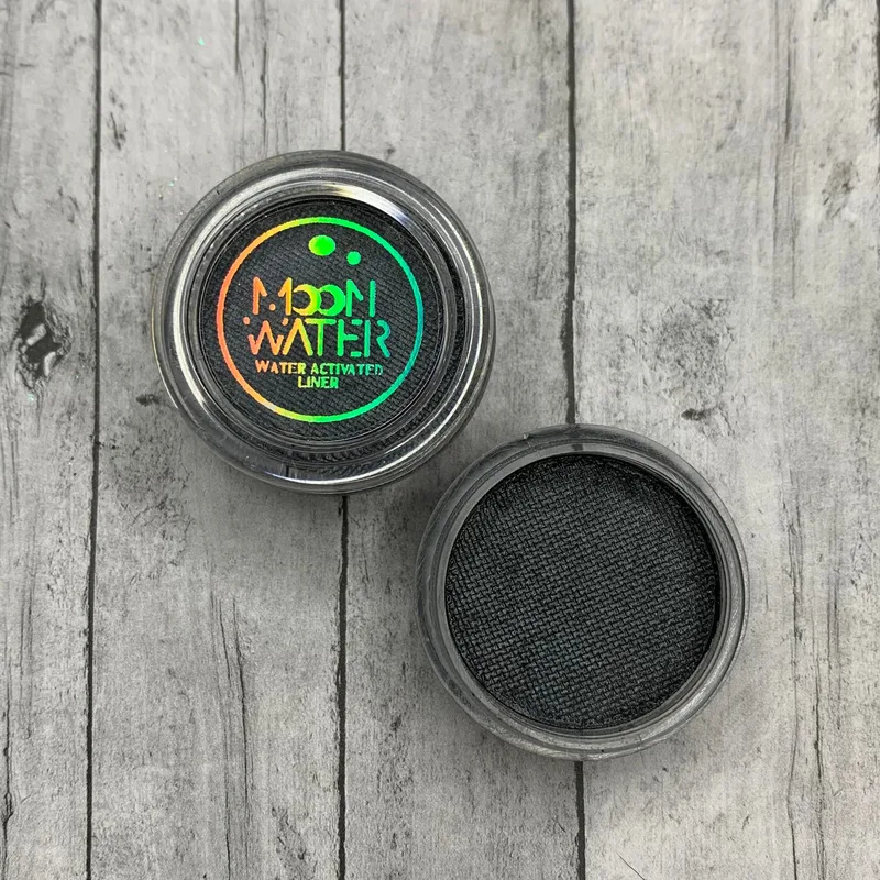 Moon Water Liner, Hitman