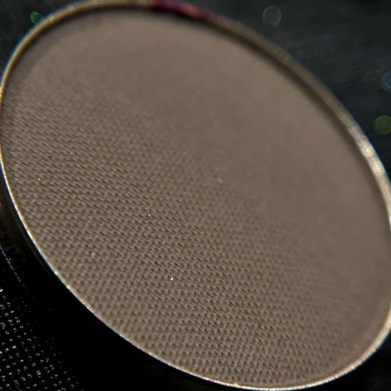 Matte Single Eyeshadow, Alpha