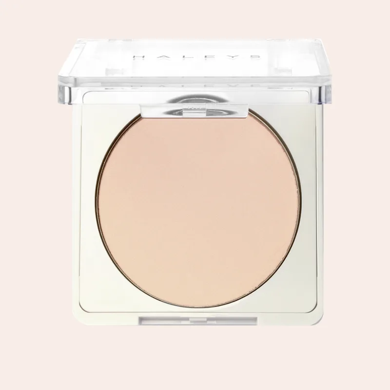 Re—cover Matte Weightless Powder Foundation, 2.15