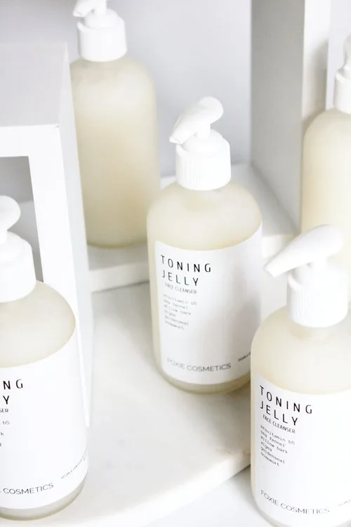 Toning Jelly Cleanser (2020 formulation)