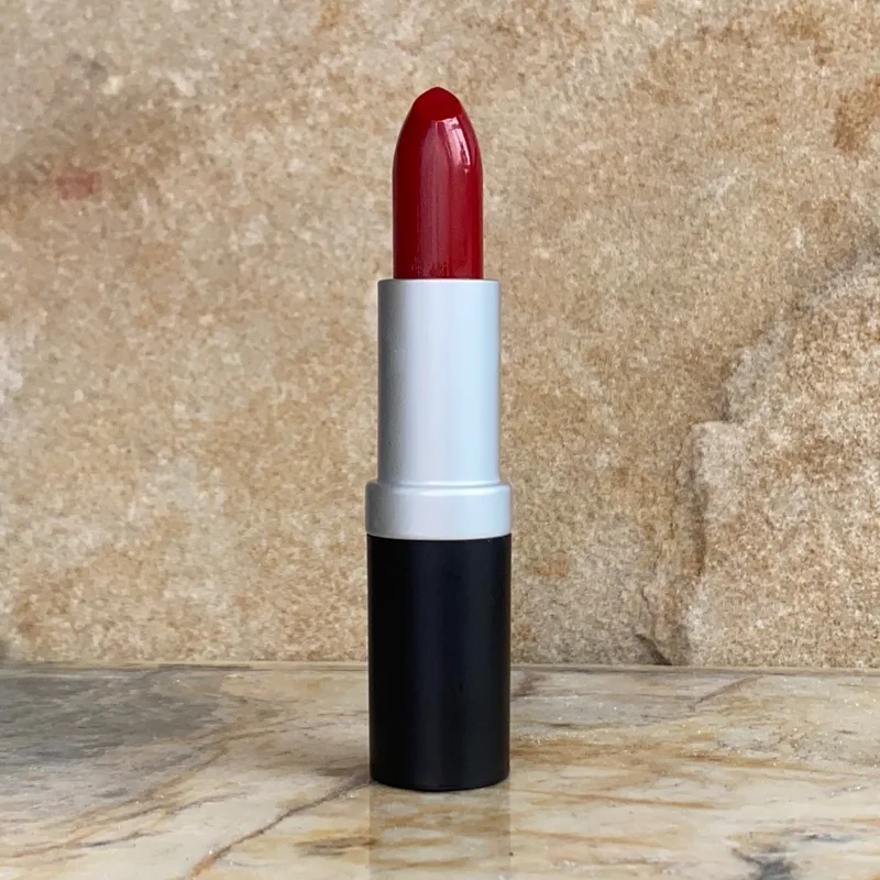 Lipstick, Raisin