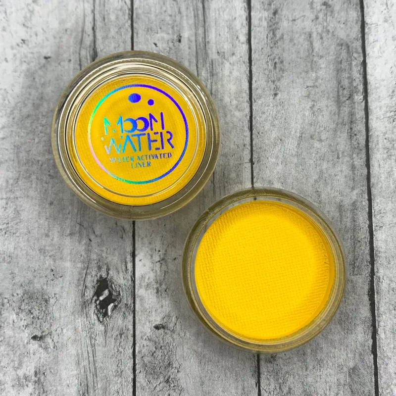 Pushing Sunflowers Moon Water Liner